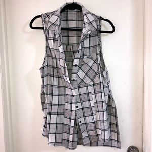 Plaid button down vest!